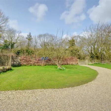 2 Bed In Pickering Oc-Y012 Ferienhaus *