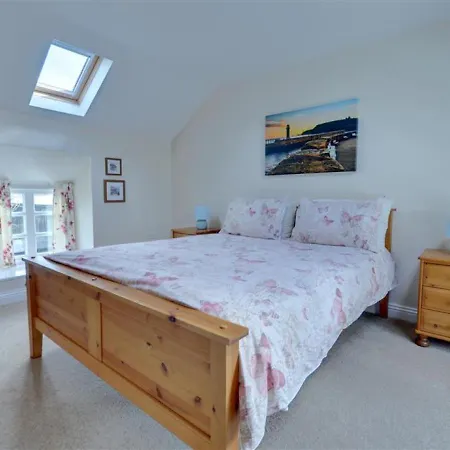 Standfield Hall * Pickering